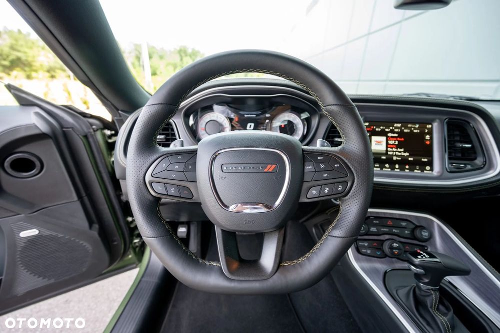 Dodge Challenger Automatik 392 Hemi Scat Pack Shaker - 21