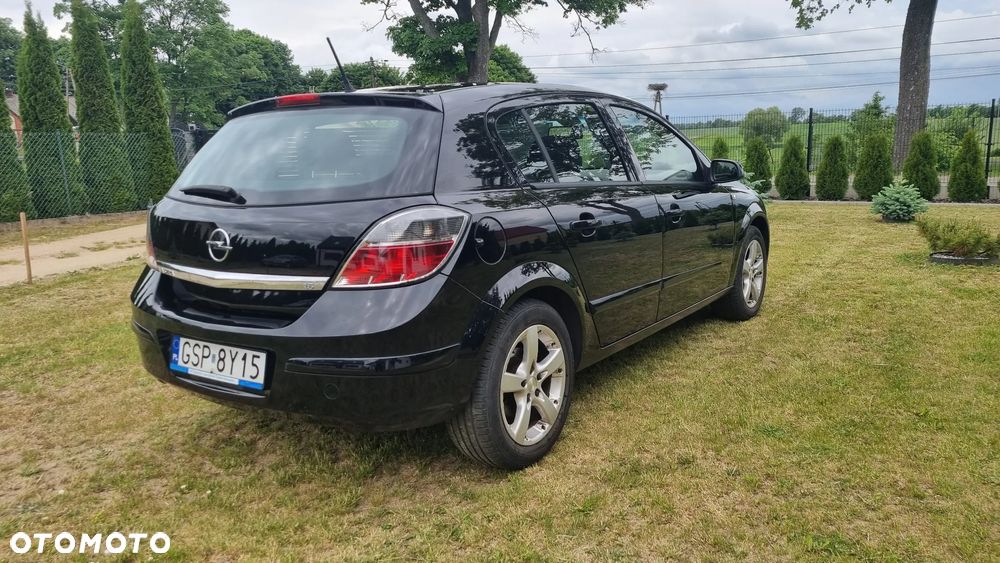 Opel Astra 1.6 Cosmo - 4
