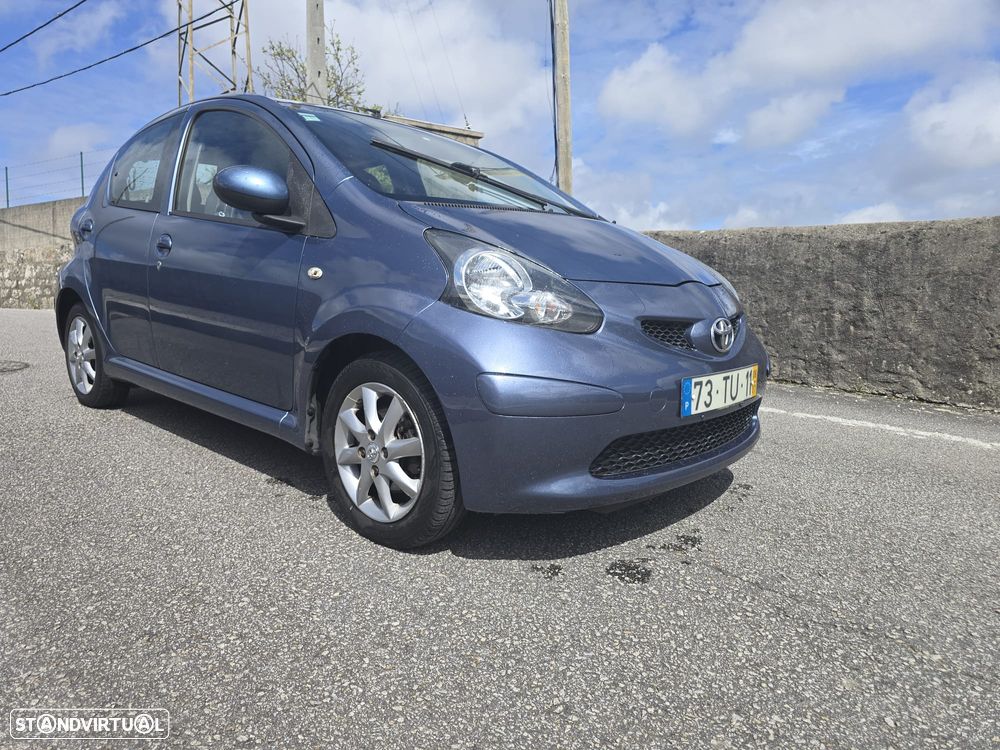 Toyota Aygo City - 4