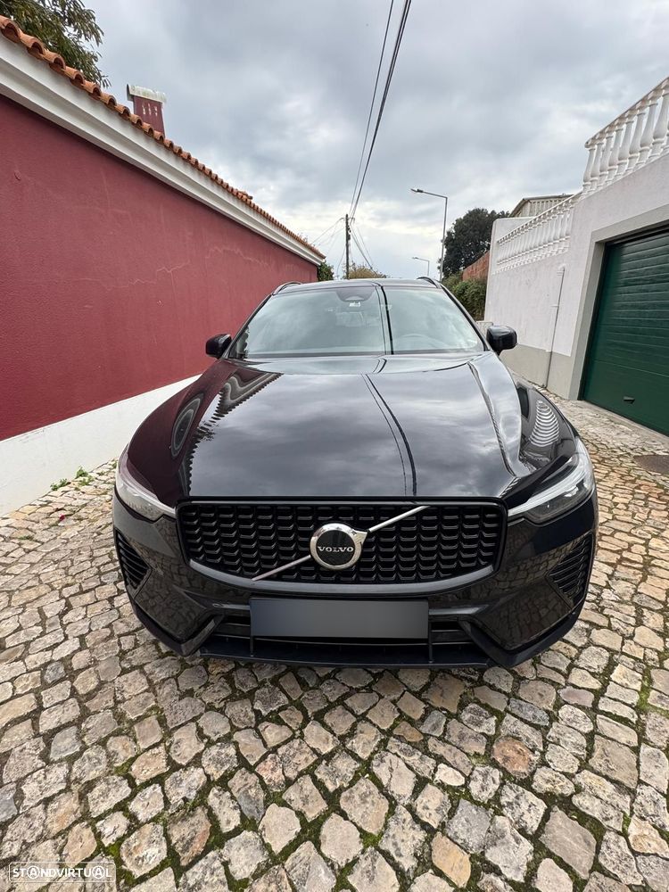 Volvo XC 60 2.0 T6 PHEV R-Design AWD - 2