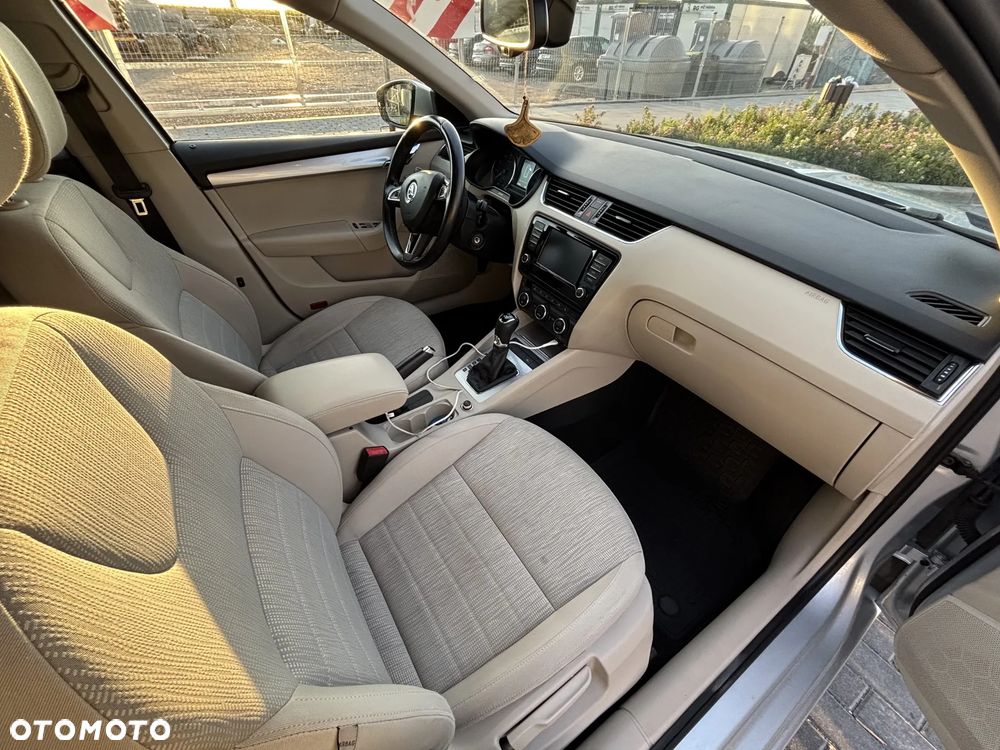 Skoda Octavia 1.4 TSI Style DSG - 17