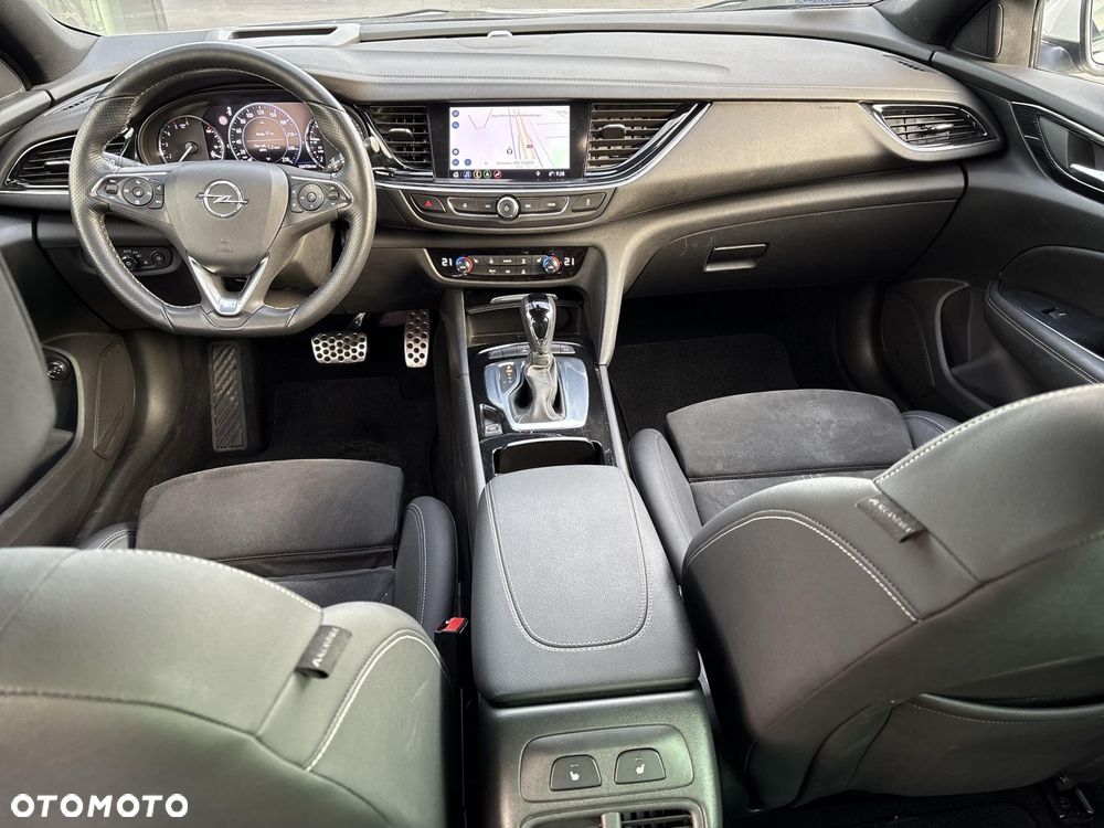 Opel Insignia - 19