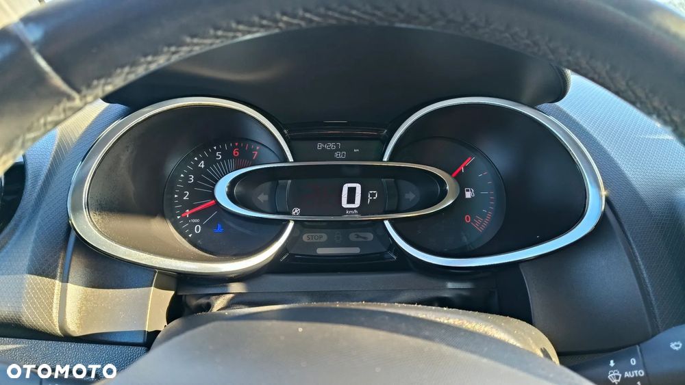 Renault Clio Energy TCe 120 EDC Bose Edition - 19