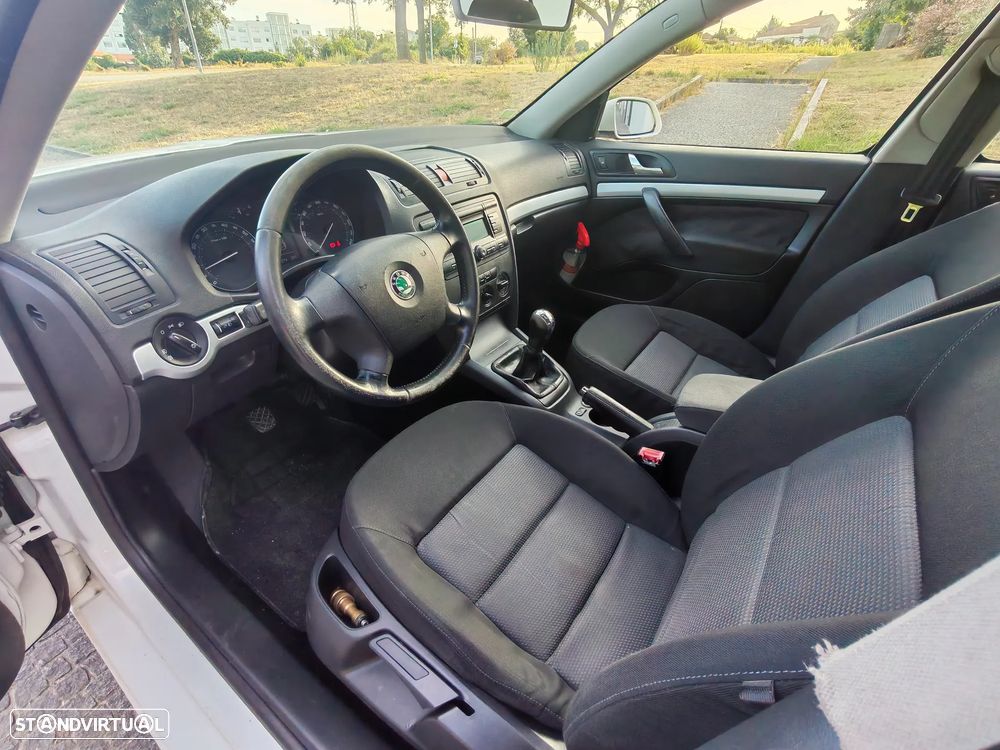 Skoda Octavia Break - 21
