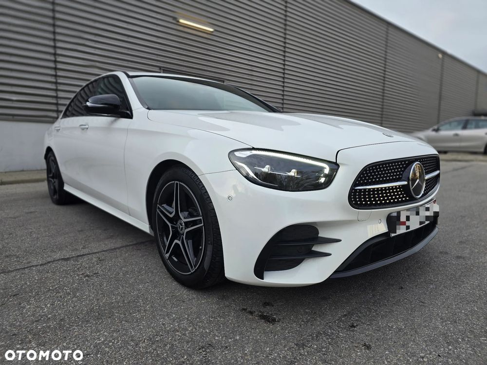 Mercedes-Benz Klasa E 220 d 9G-TRONIC AMG Line - 2