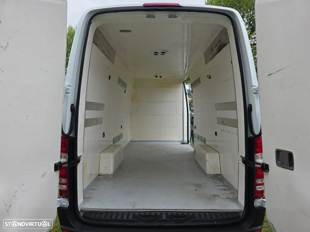 Mercedes-Benz SPRINTER 316 CDI/43 IVA DEDUTIVEL - 28