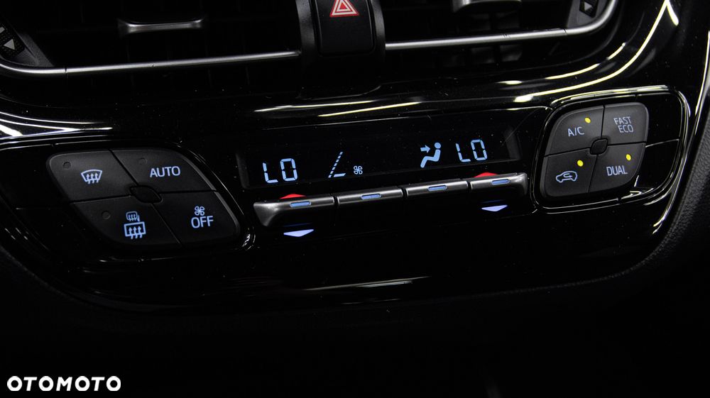 Toyota C-HR 1.8 Hybrid Premium - 22