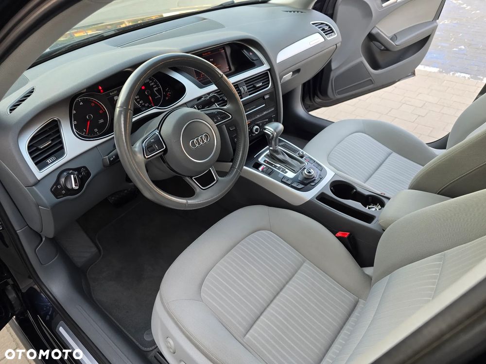 Audi A4 Limousine 2.0 TDI Quattro S tronic - 28