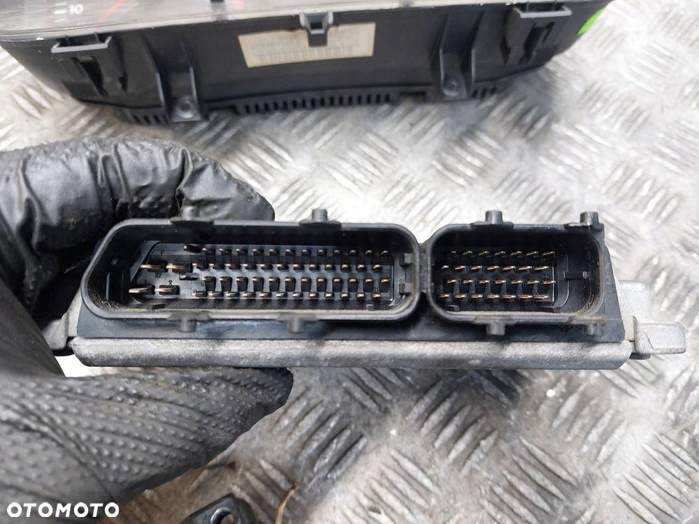 ZESTAW STARTOWY VOLKSWAGEN GOLF IV 1.8 T 06A906018R 4B0905851C 1J0919881B - 3