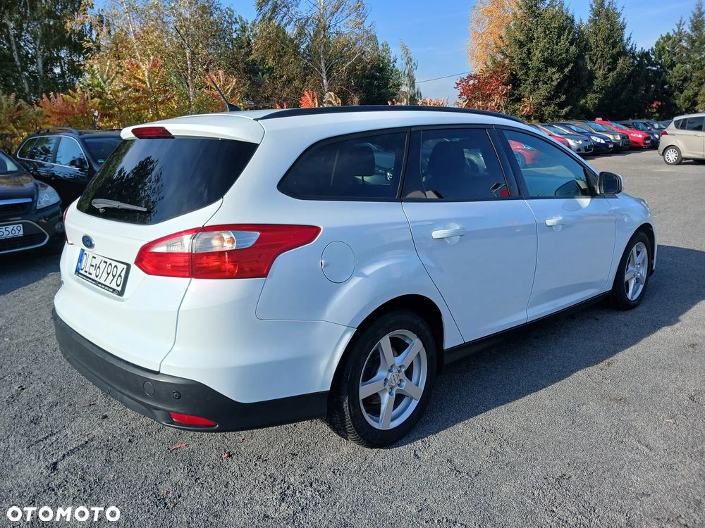 Ford Focus 2014 photo 4