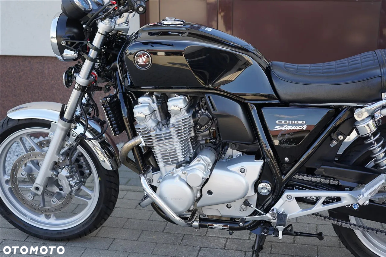 Honda CB - 26