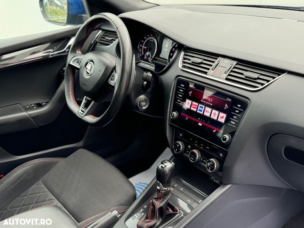 Skoda Octavia 2.0 TDI RS DSG - 7