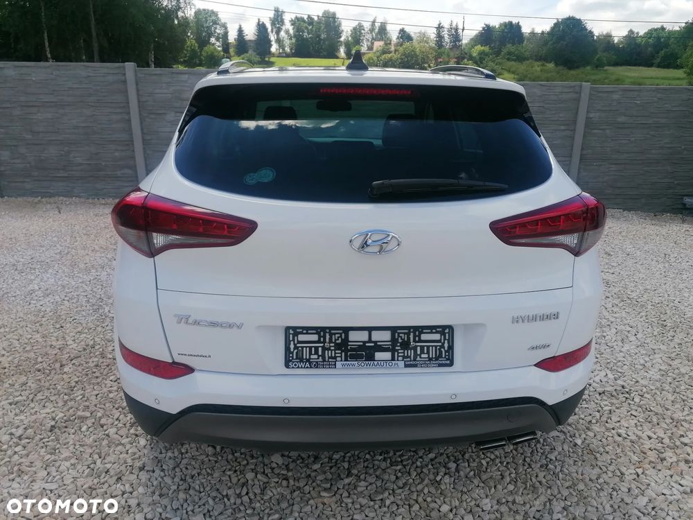 Hyundai Tucson 2.0 CRDi 4WD Automatik Style - 6