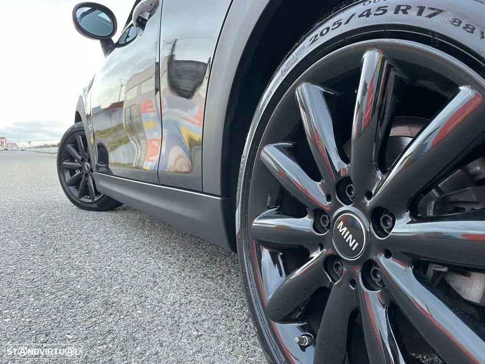 MINI Cabrio Cooper Auto. - 23