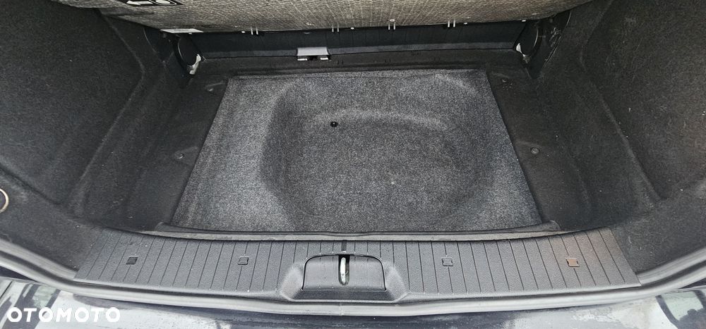 Mercedes-Benz Klasa A 150 Avantgarde Edition 10 - 24