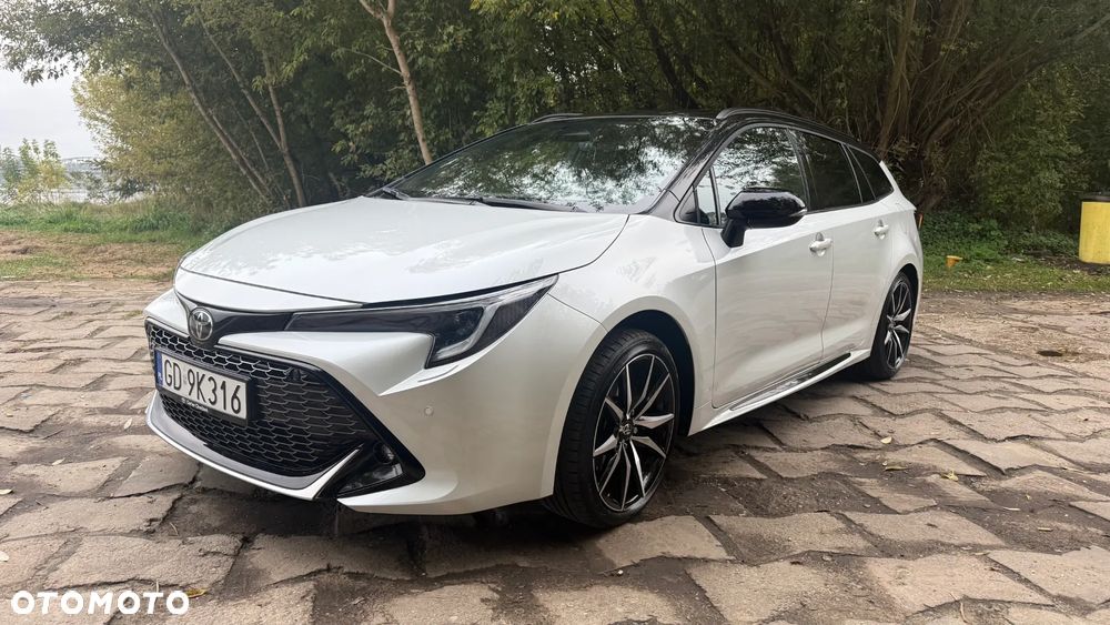 Toyota Corolla 2.0 Hybrid GR Sport - 2