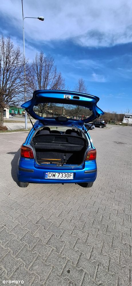 Toyota Yaris 1.0 Terra - 14