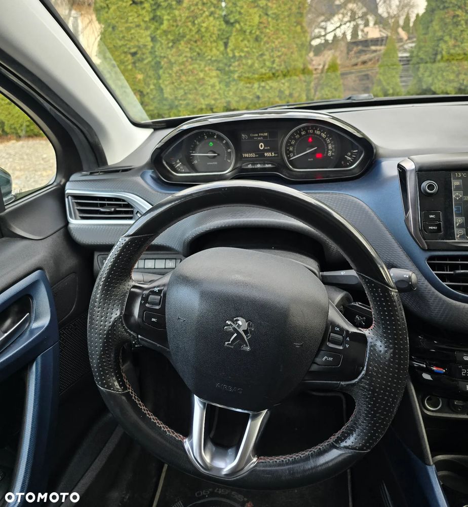 Peugeot 2008 1.6 VTi Allure - 15