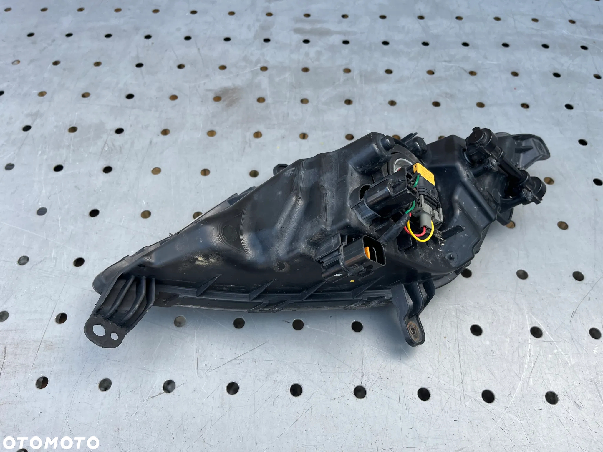 Hyundai i20 2012- halogen led prawy - 2