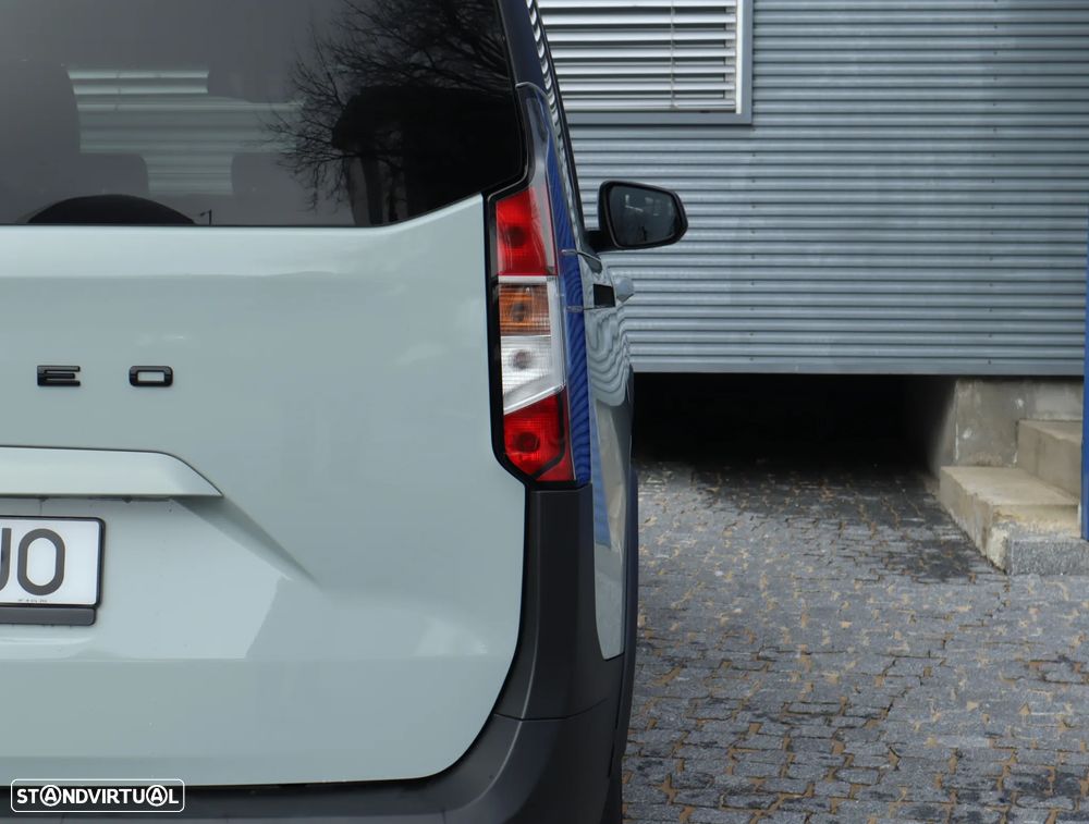 Ford Tourneo Courier 1.0 EcoBoost Active - 15