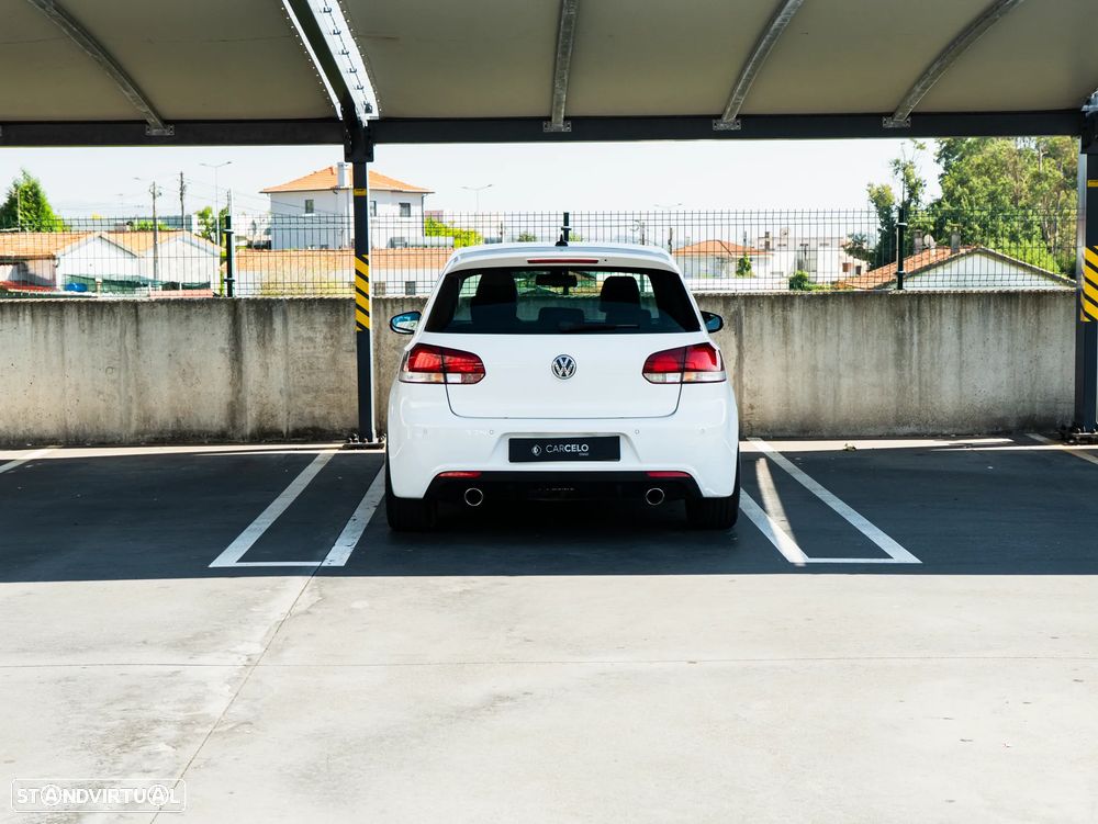 VW Golf 1.6 TDi Highline - 6
