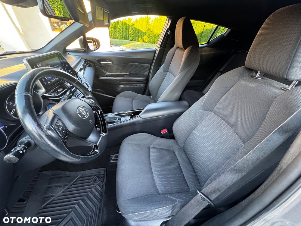 Toyota C-HR Style Selection - 16