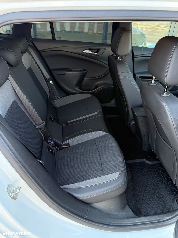 Opel Astra 1.5 Start/Stop Aut. 2020 - 8