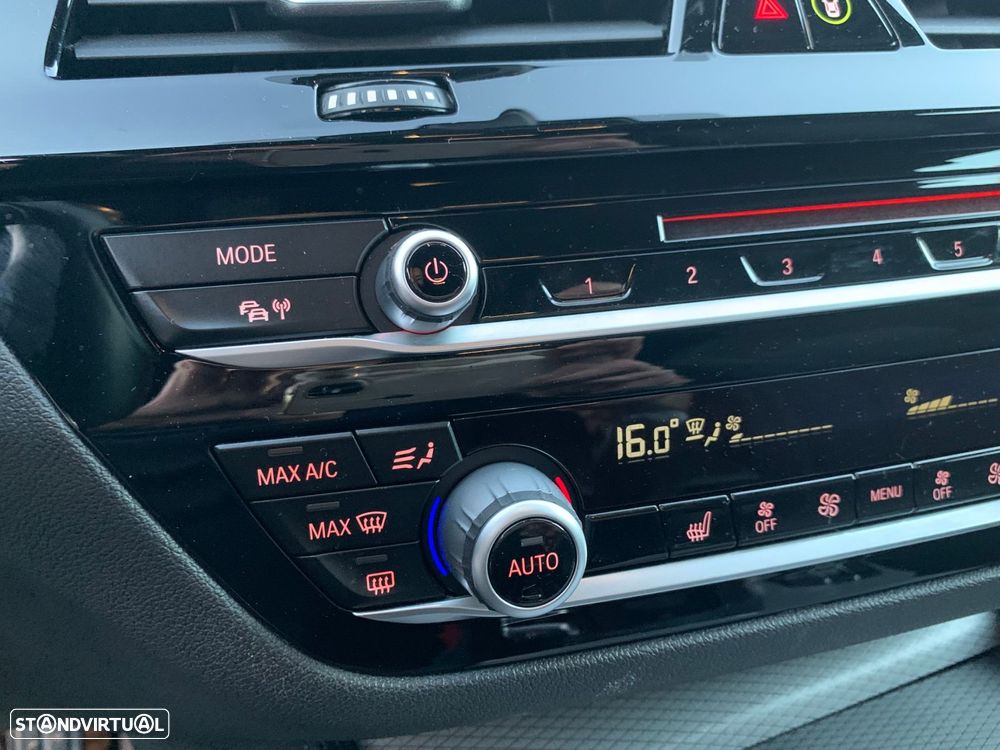 BMW 520 d Pack M Auto - 31