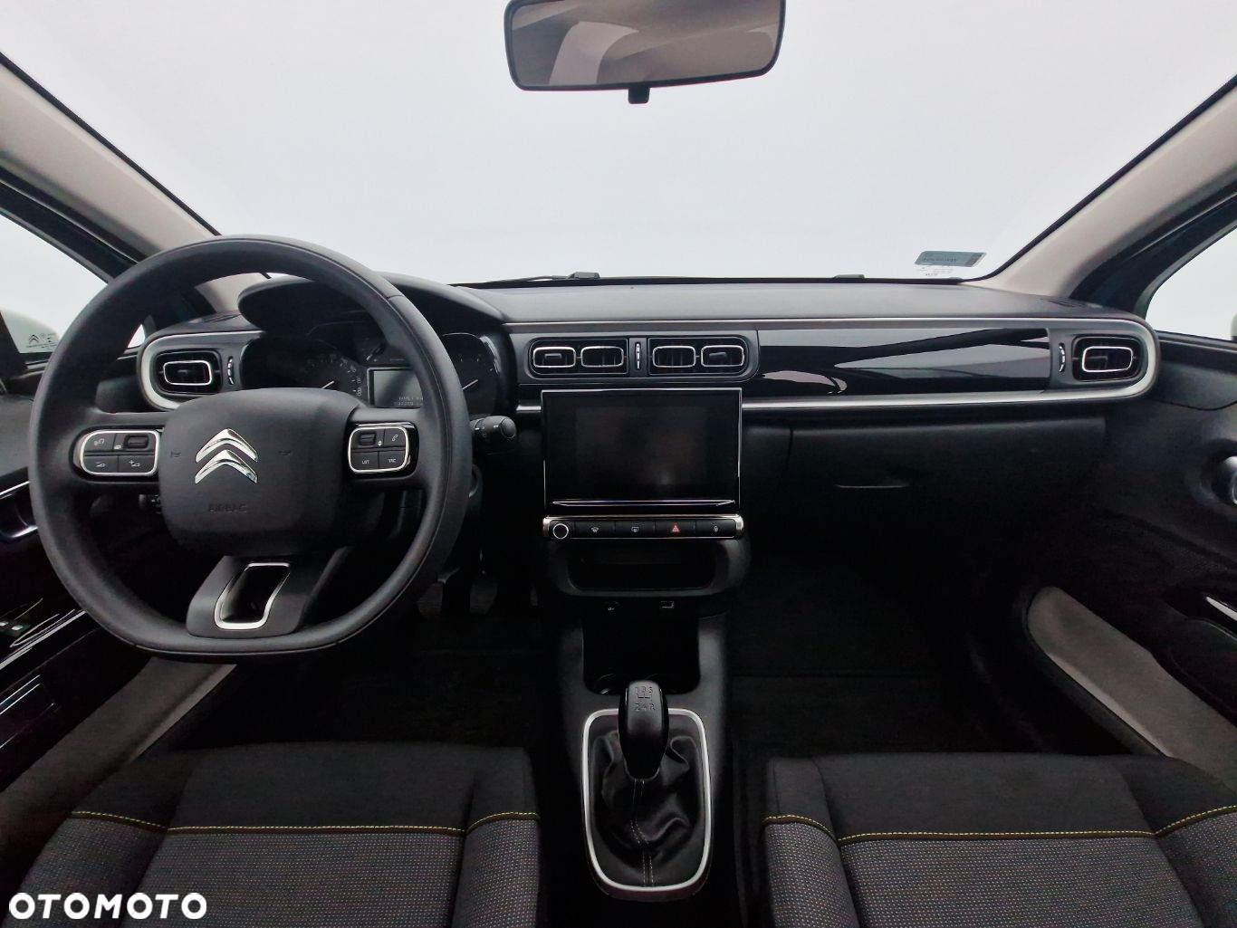 Citroën C3 1.2 PureTech Shine - 18