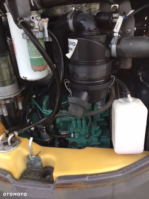 Volvo ECR25D  z przyczepą        2014 ROK - 4