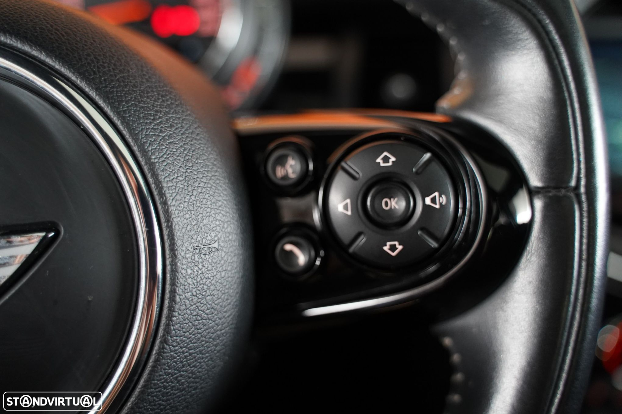 MINI 3 Portas Cooper D Auto - 32
