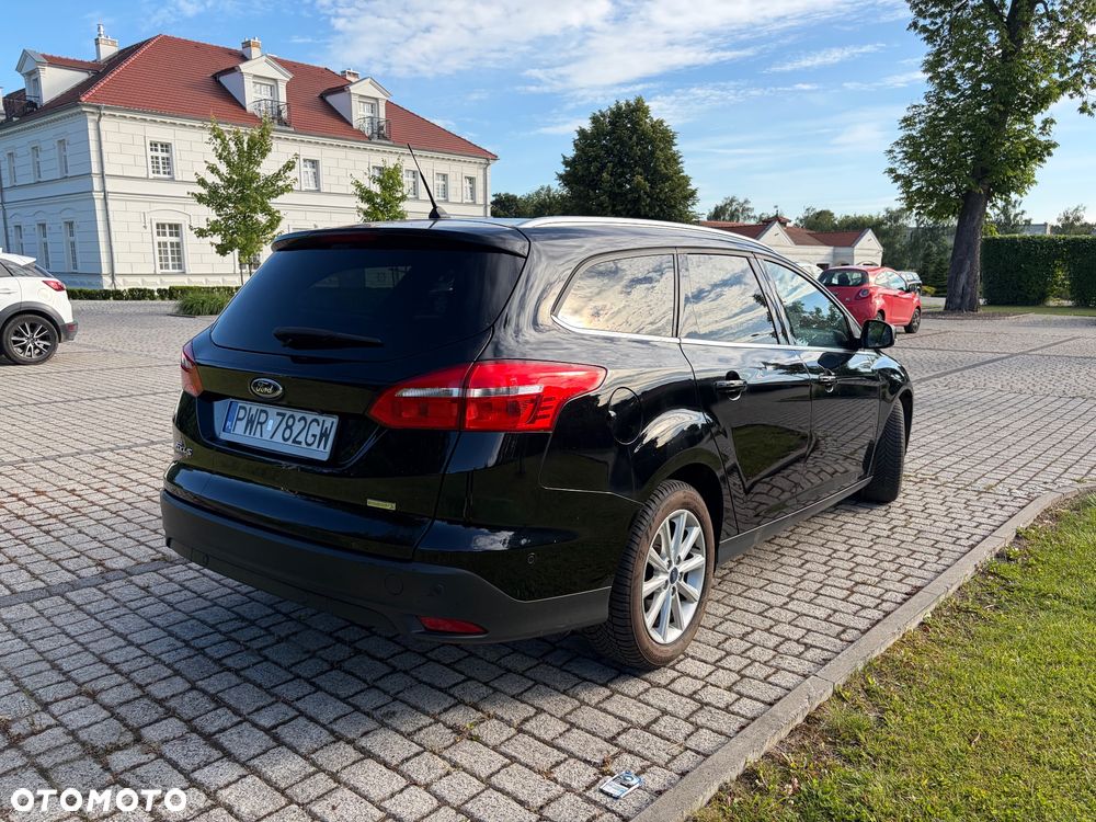 Ford Focus 1.0 EcoBoost Start-Stopp-System TITANIUM STYLE - 4