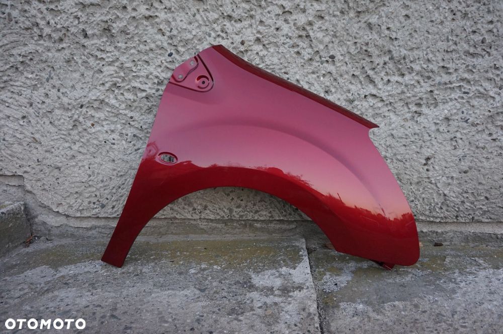 BŁOTNIK PRZEDNI PRAWY PARTNER BERLINGO 08/18r EKQD