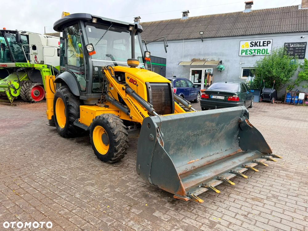 New Holland B80b - 23