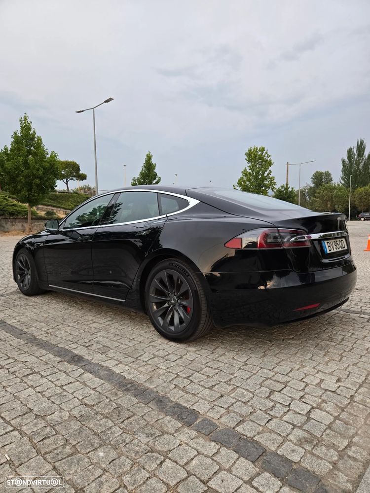 Tesla Model S Long Range - 5