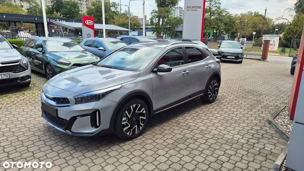 Kia XCeed 1.6 T-GDI Tribute DCT - 3