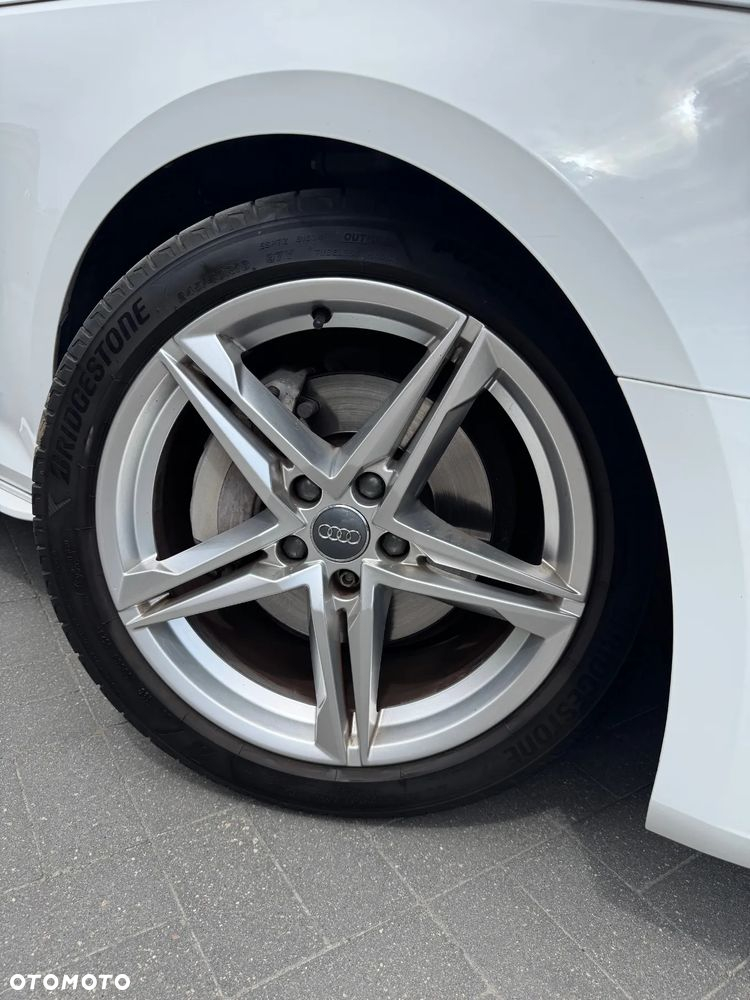 Audi A4 2.0 TDI Design - 21