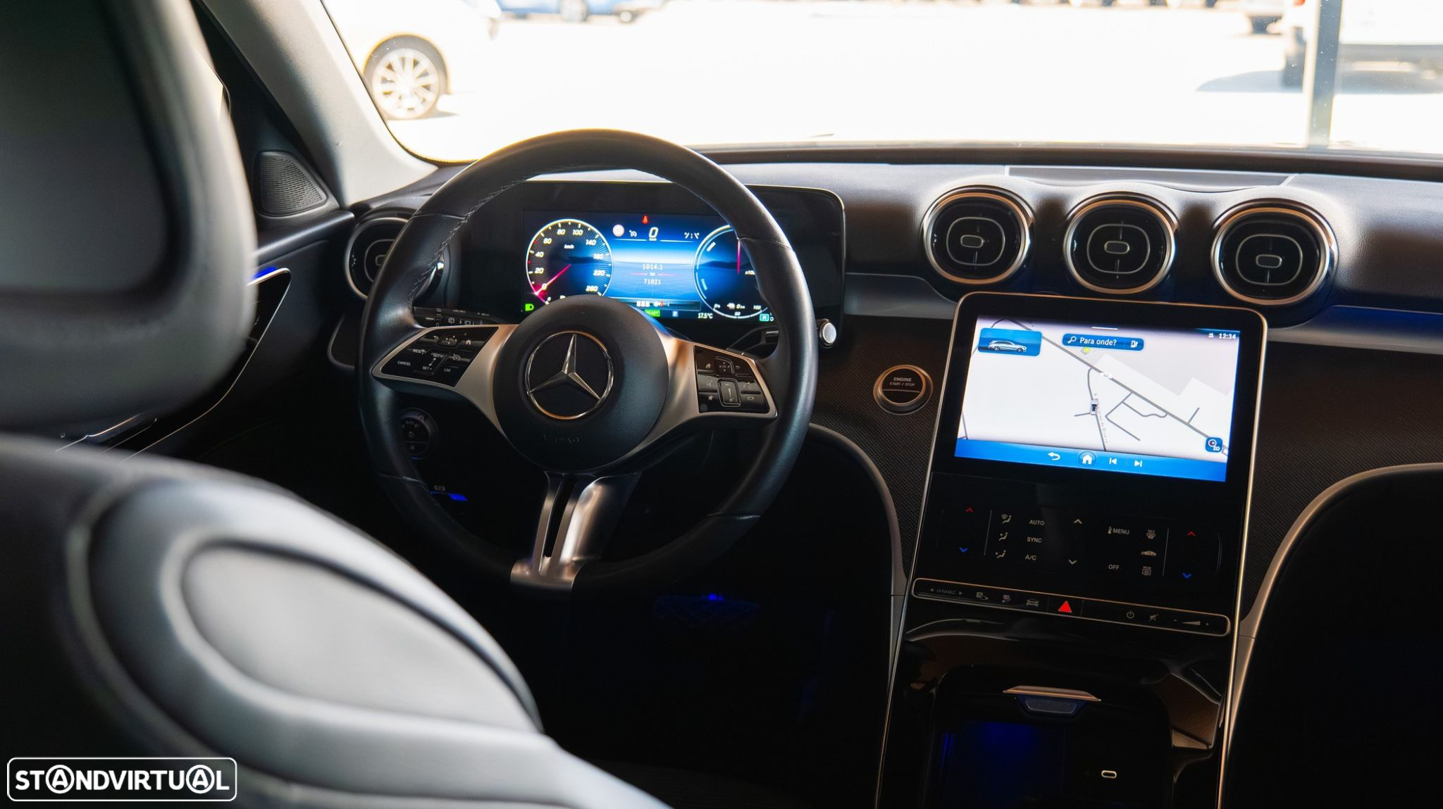 Mercedes-Benz C 300 e T 9G-TRONIC Avantgarde Advanced - 21