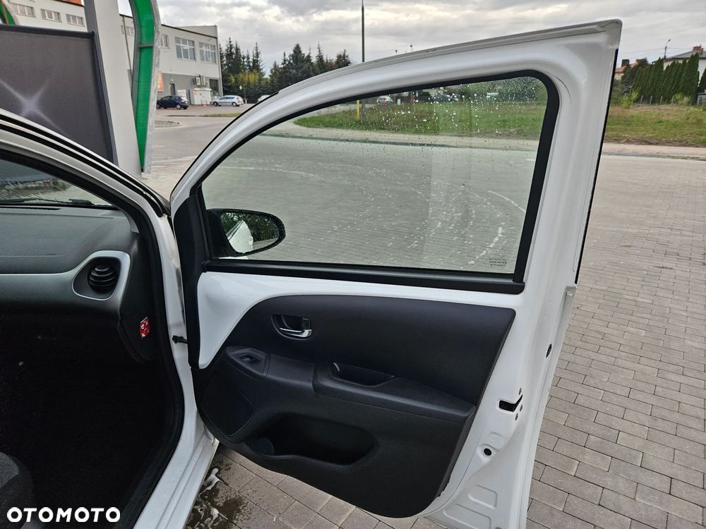 Citroën C1 PureTech 82 Shine - 28