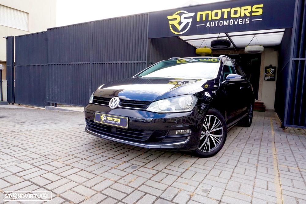 VW Golf 1.6 TDi Highline - 22