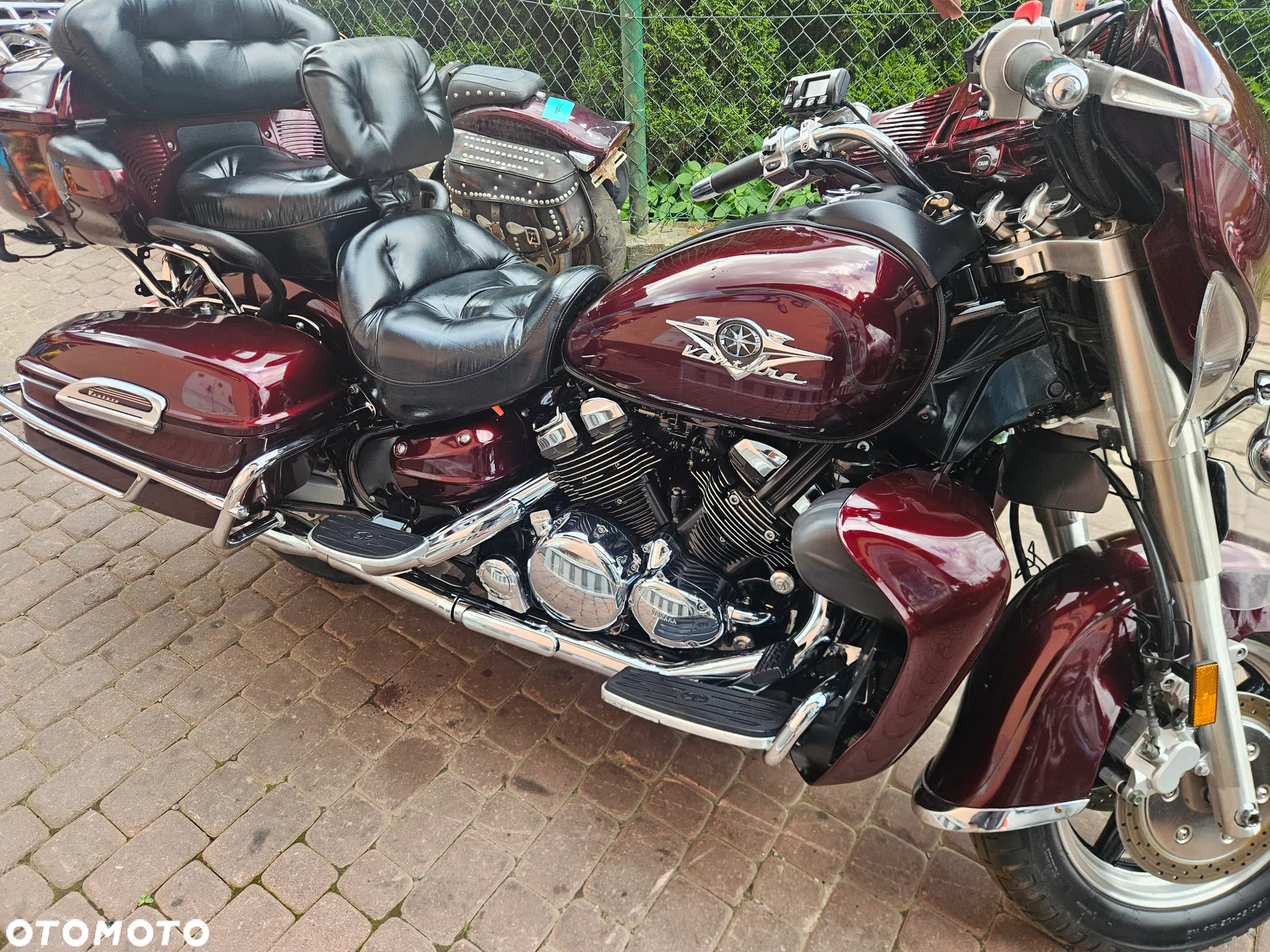 Yamaha Venture - 3
