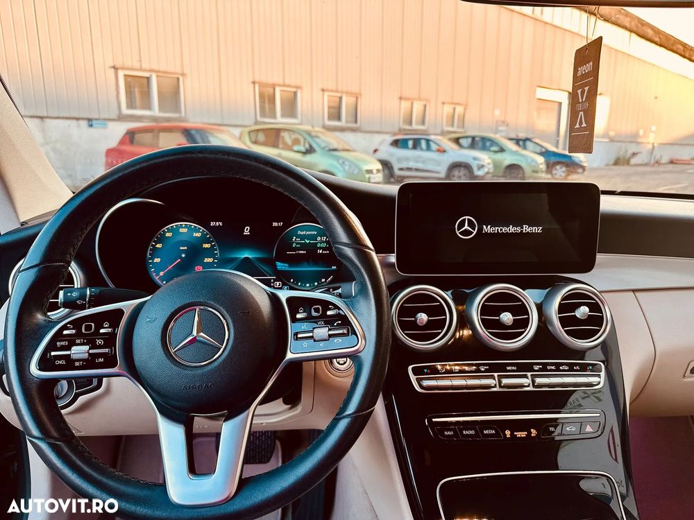Mercedes-Benz C 200 Aut. - 11
