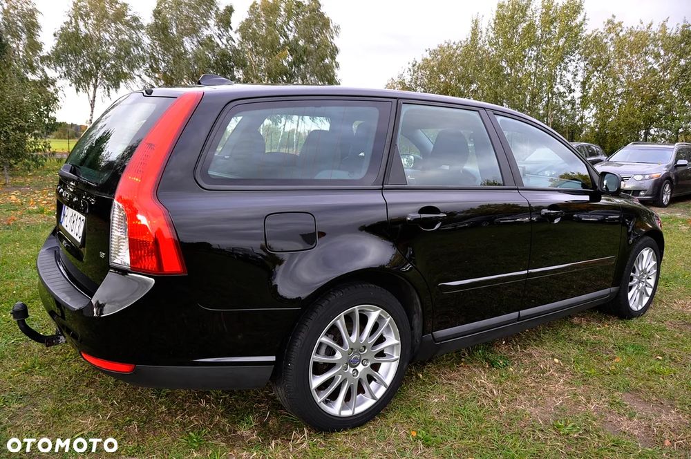 Volvo V50 2009 photo 5
