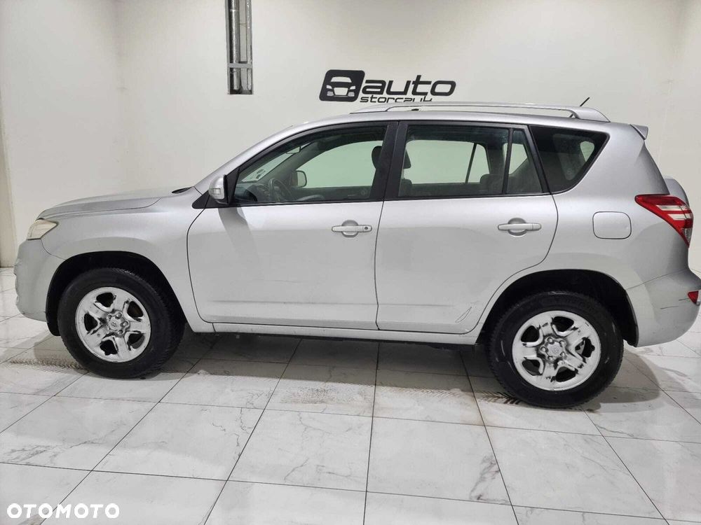 Toyota RAV4 - 5