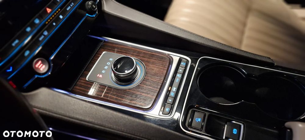 Jaguar F-Pace 35t AWD Portfolio - 11