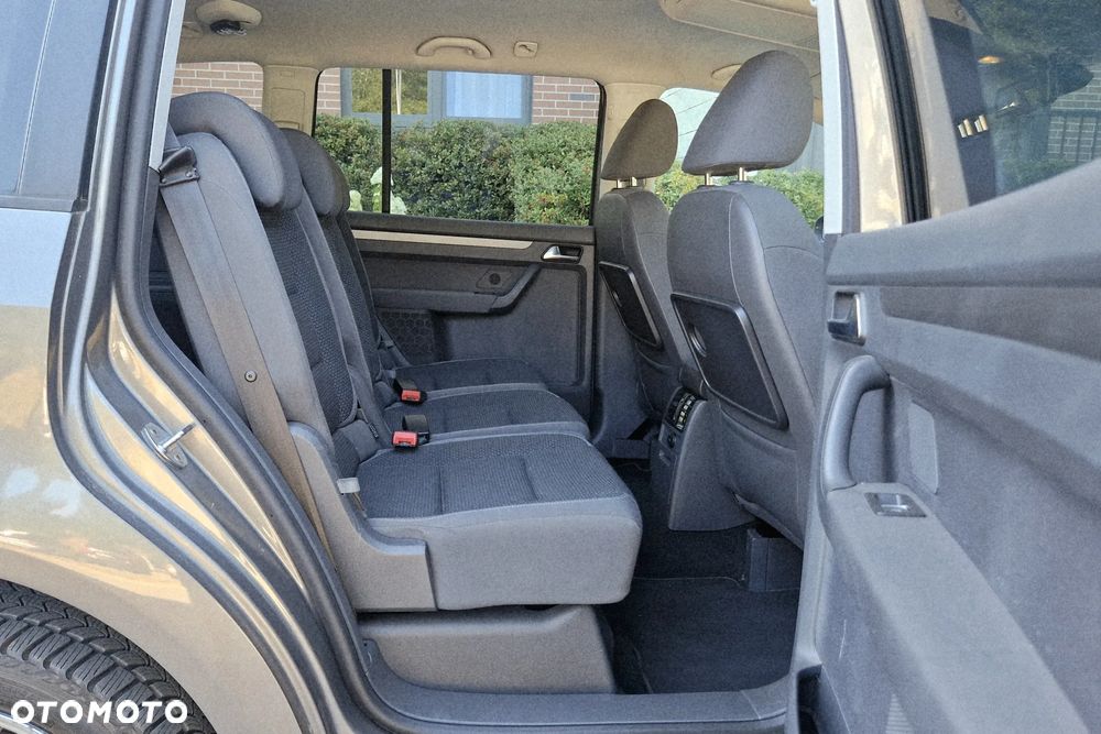 Volkswagen Touran 1.4 TSI Comfortline DSG - 10