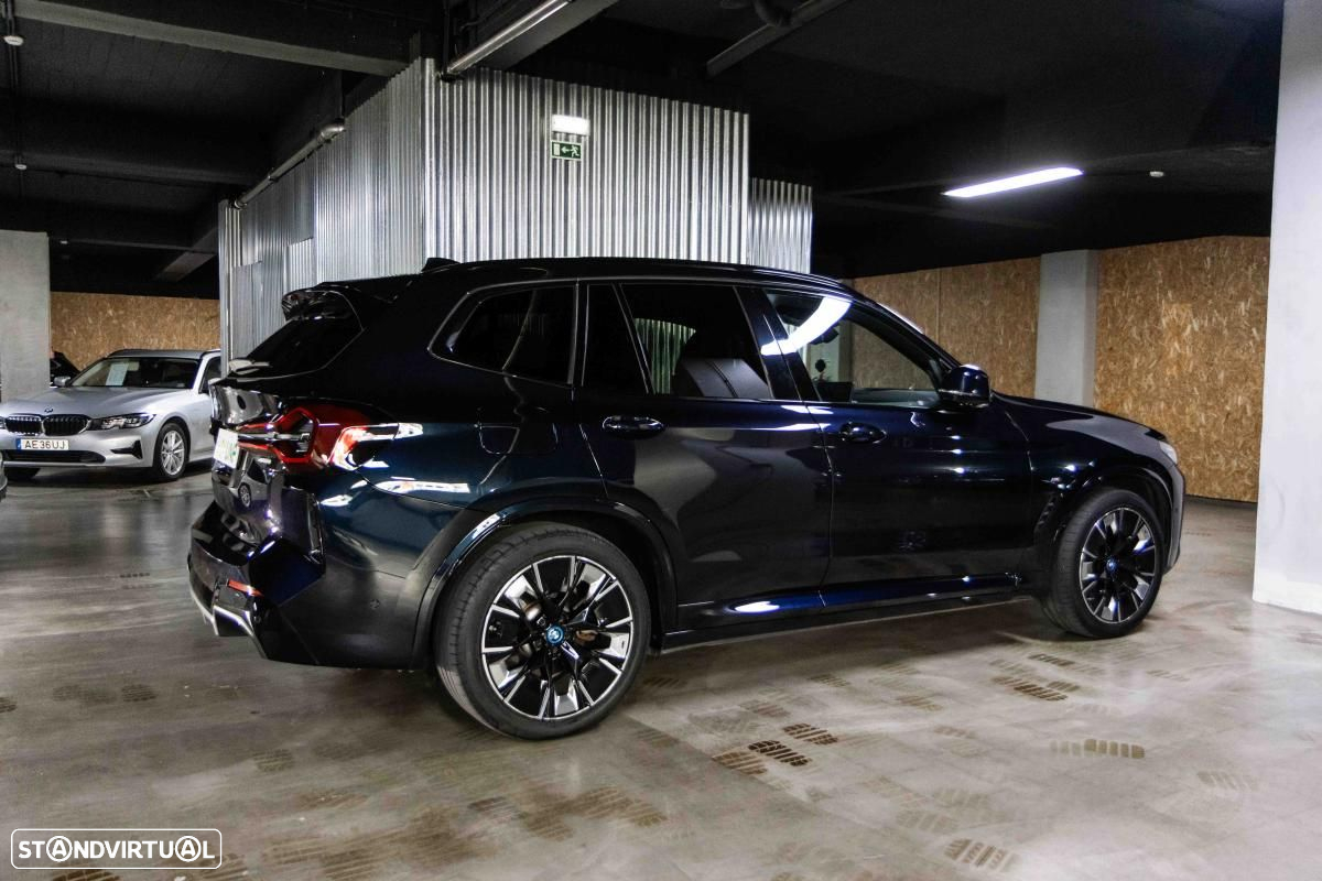BMW iX3 M Sport Inspiring - 12