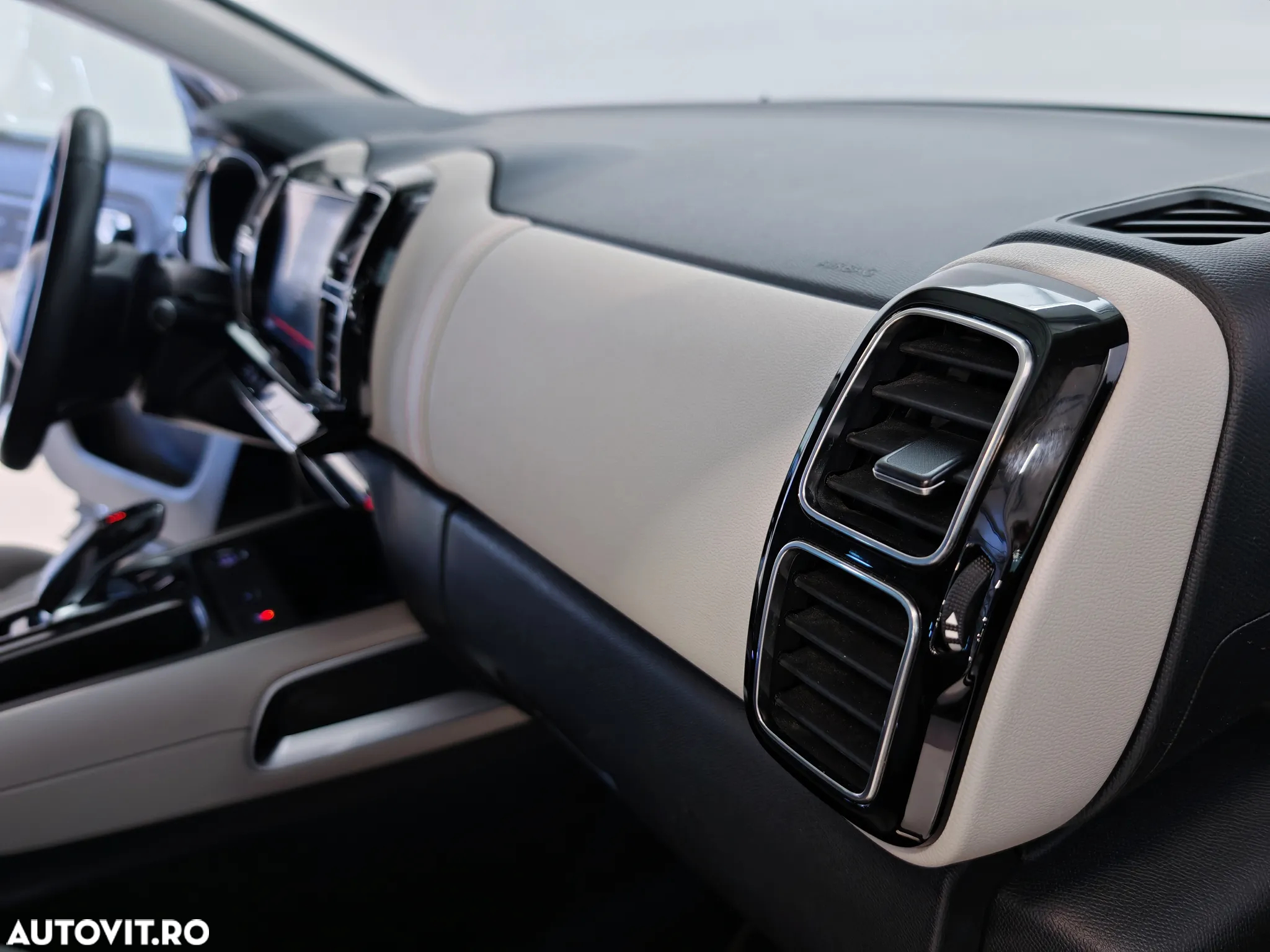 Citroën C5 Aircross 1.5 BlueHDi S&S EAT8 Feel - 23