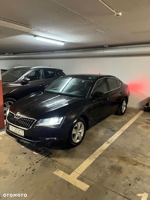 Skoda Superb - 4