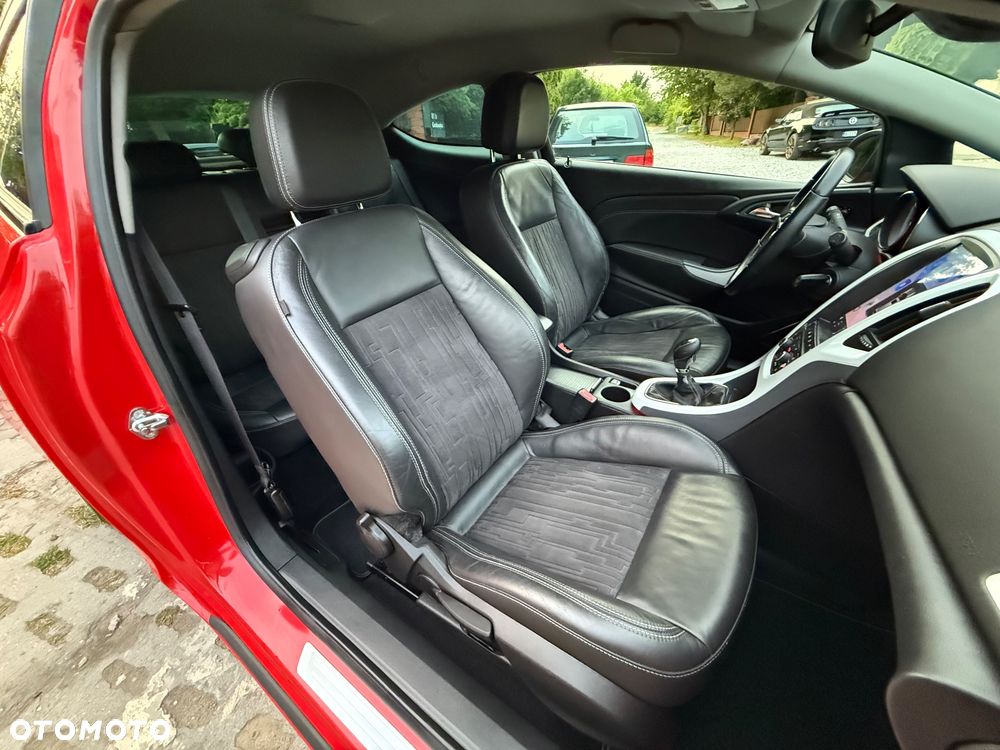 Opel Astra 1.6 Turbo Sport - 26